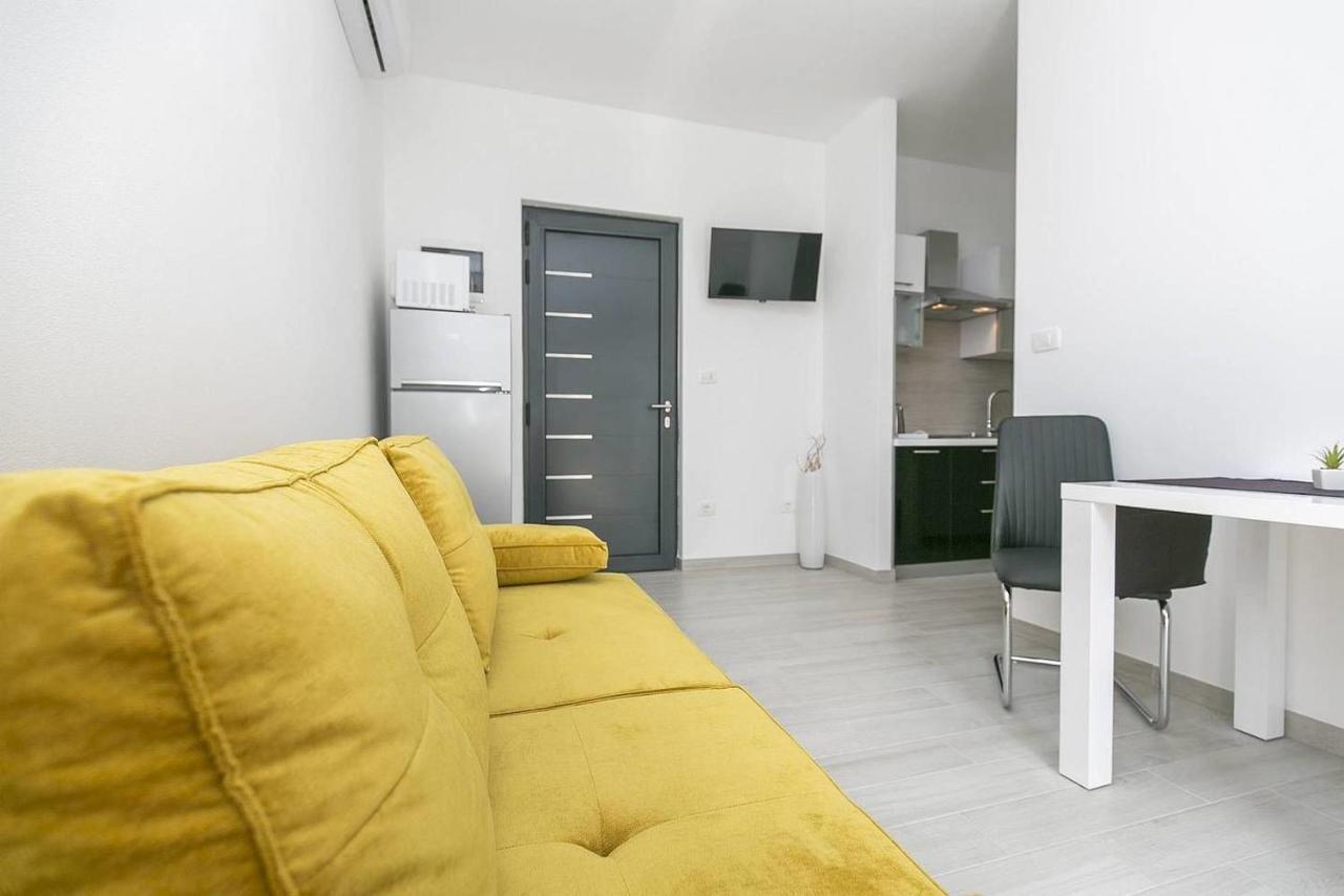 Apartmani Astrid Rabac Exterior foto
